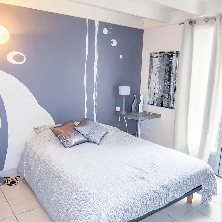 Villa Villa Bosquet *